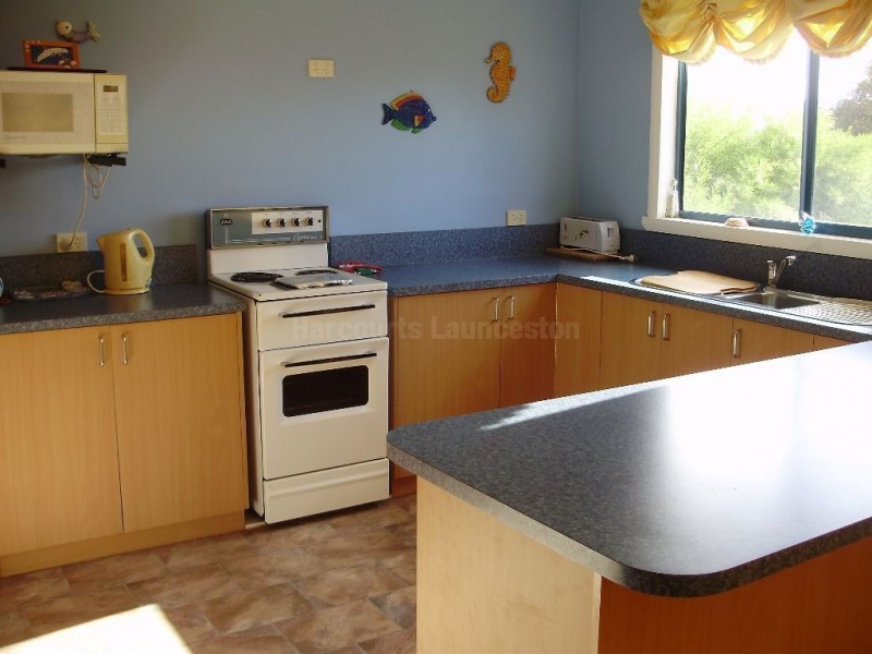 3 Beven Heights, Binalong Bay TAS 7216