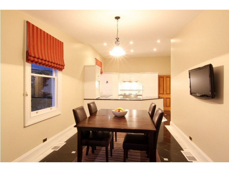 2 Carnarvon Street, East Launceston TAS 7250