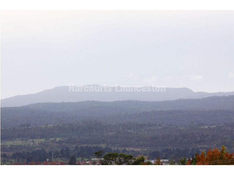 3/11 Chevron Place, Riverside TAS 7250