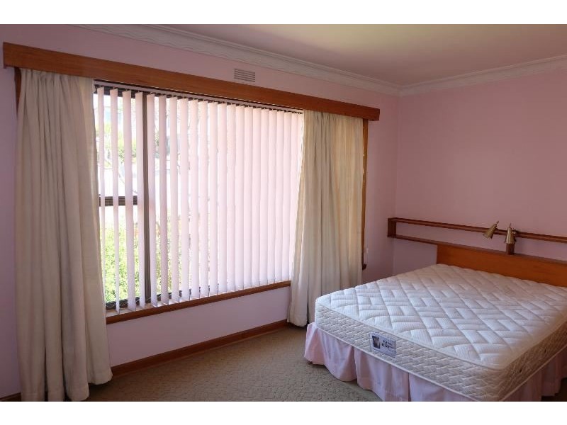 42 Shirley Place, Kings Meadows TAS 7249