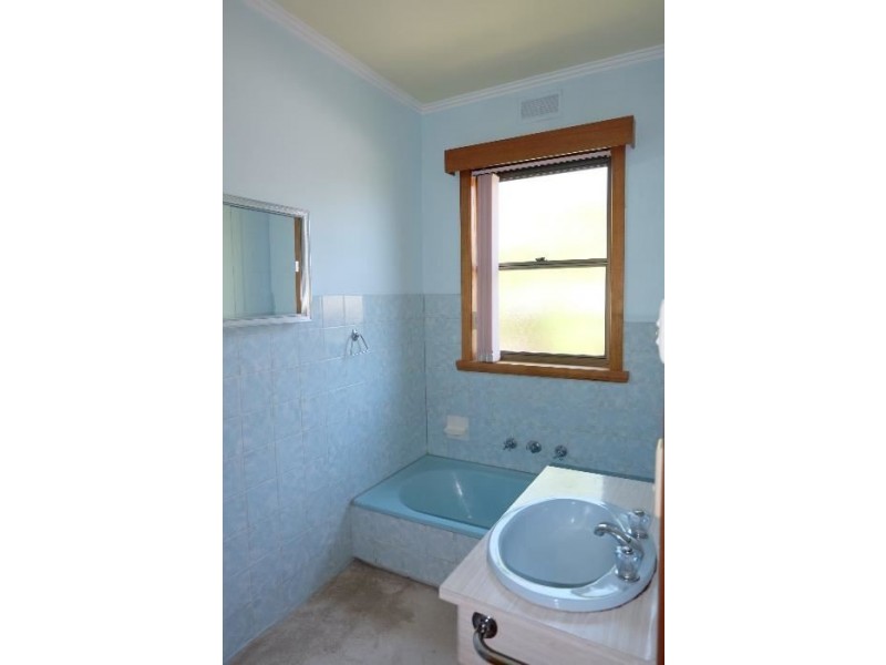 42 Shirley Place, Kings Meadows TAS 7249