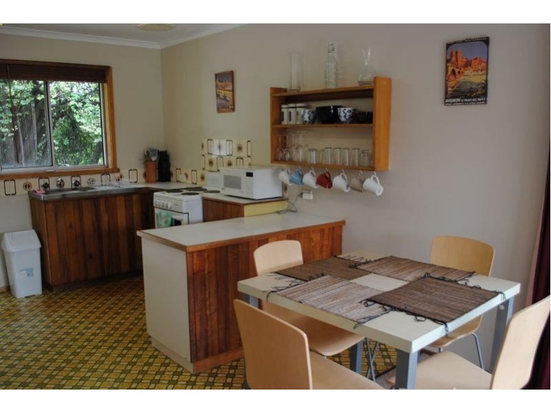 4d Parklands Parade, Newnham TAS 7248