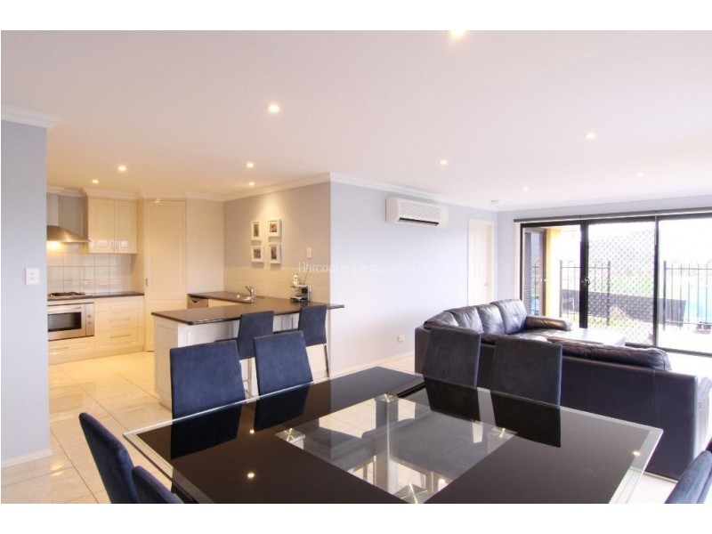 10 Columbus Drive, Blackstone Heights TAS 7250