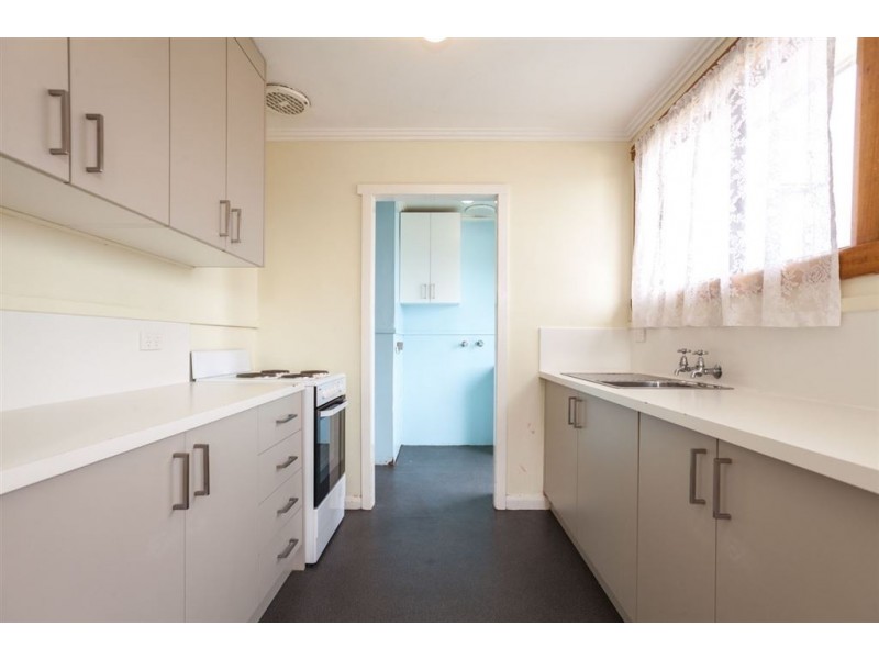 18 Humphrey St, Waverley TAS 7250