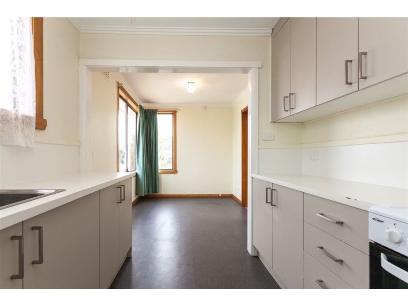 18 Humphrey St, Waverley TAS 7250