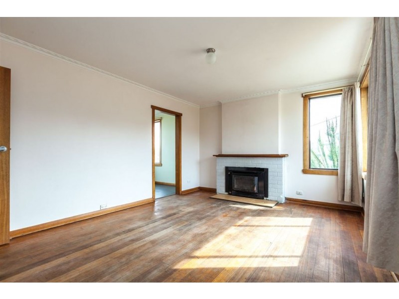 18 Humphrey St, Waverley TAS 7250