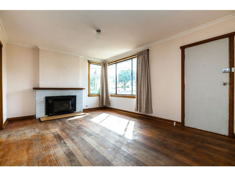 18 Humphrey St, Waverley TAS 7250