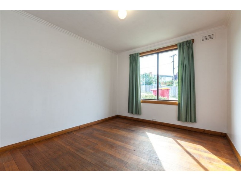 18 Humphrey St, Waverley TAS 7250