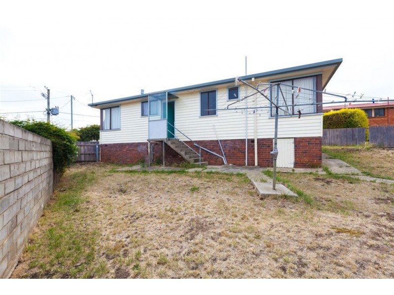 18 Humphrey St, Waverley TAS 7250