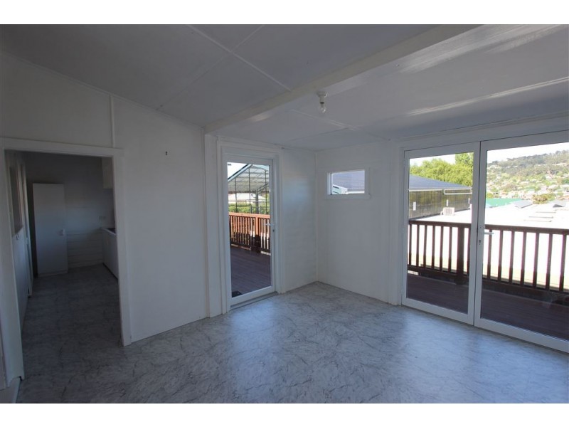 16 Mulgrave Street, South Launceston TAS 7249