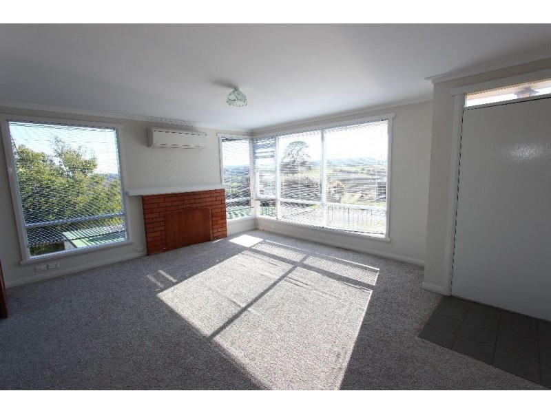 14 Sandown Road, Norwood TAS 7250