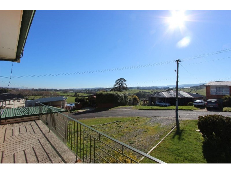 14 Sandown Road, Norwood TAS 7250