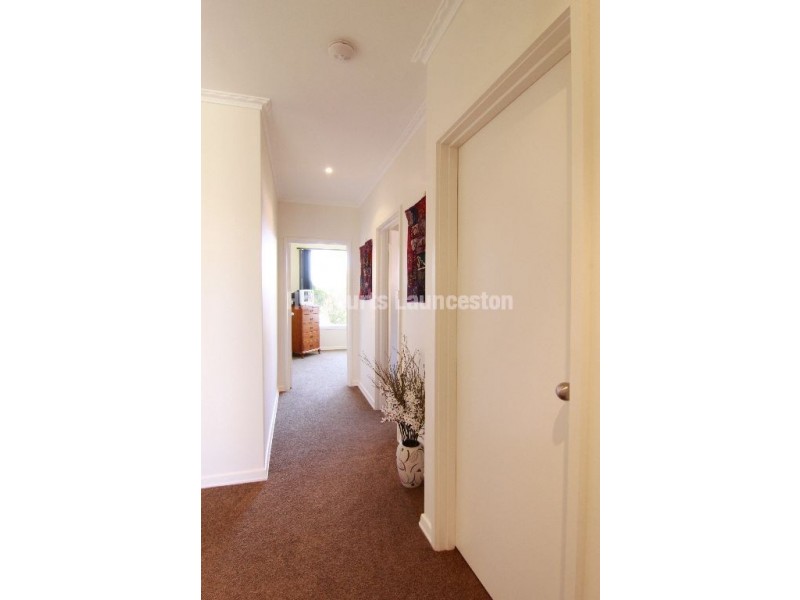 8 Fraser Street, West Launceston TAS 7250