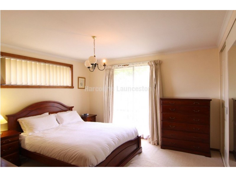 8 Penrith Street, Riverside TAS 7250