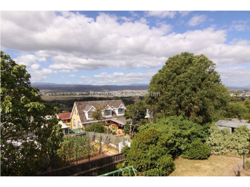 8 Penrith Street, Riverside TAS 7250