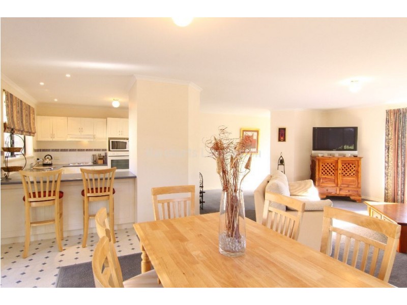 22 Baker Court, Blackstone Heights TAS 7250