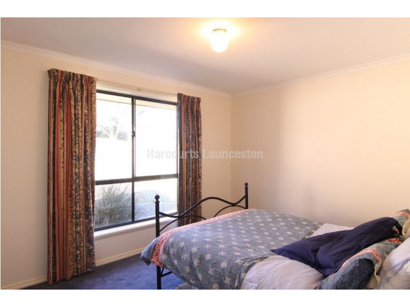 22 Baker Court, Blackstone Heights TAS 7250