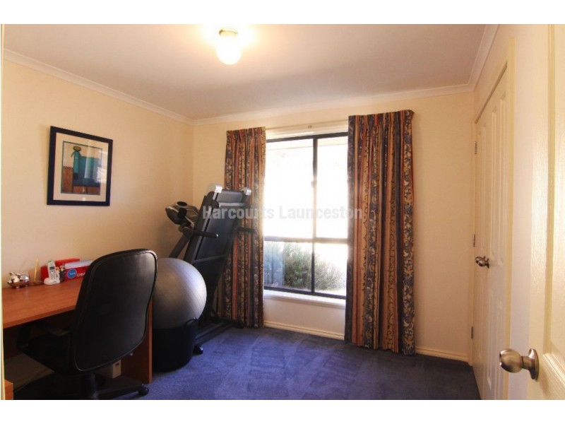 22 Baker Court, Blackstone Heights TAS 7250