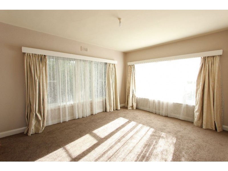 79 Hobart Road, Kings Meadows TAS 7249