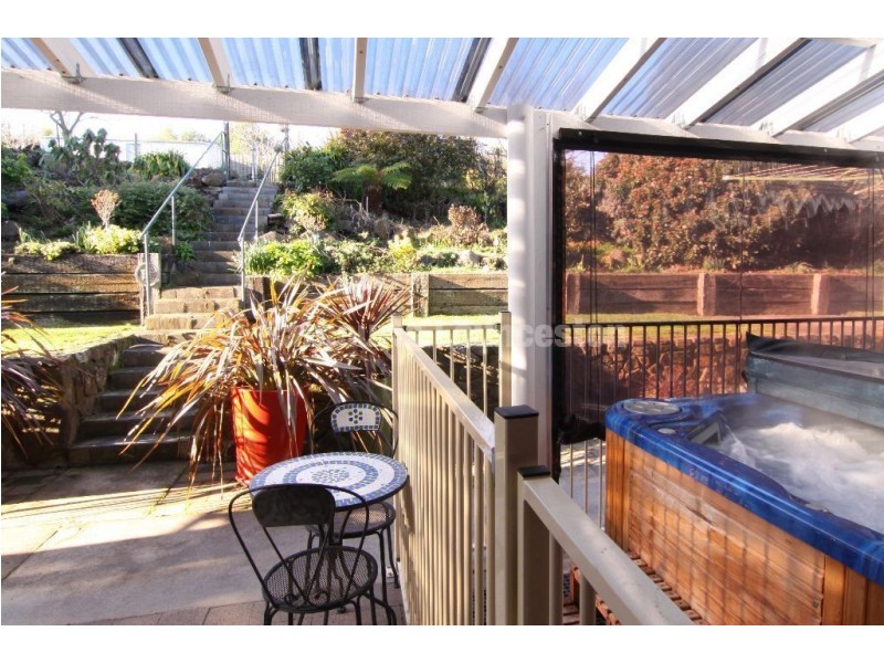 52 Bayview Drive, Blackstone Heights TAS 7250