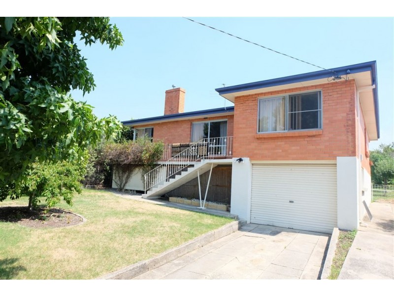 38 Oaktree road, Youngtown TAS 7249