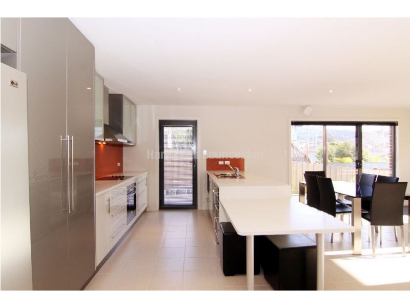 3/10 Karla Place, South Launceston TAS 7249