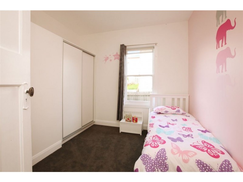 8 Eastbourne, Launceston TAS 7250