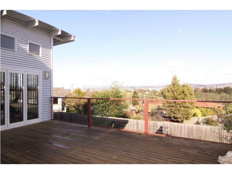 2/18 Dobson Street, Mowbray TAS 7248