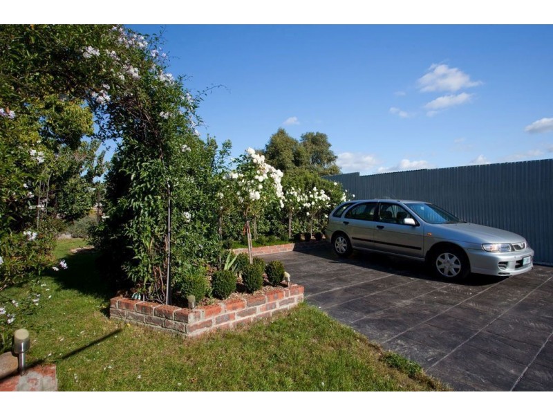 27 Eardley Street, South Launceston TAS 7249