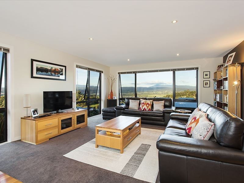 23 Clearview Avenue, Trevallyn TAS 7250