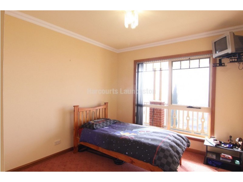 34 Piper Avenue, Youngtown TAS 7249