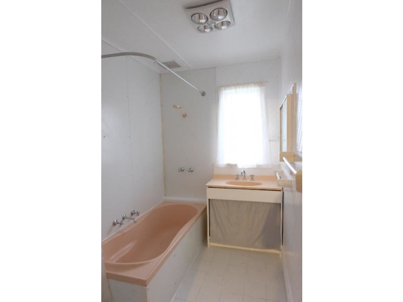 76 Mayfield Street, Mayfield TAS 7248