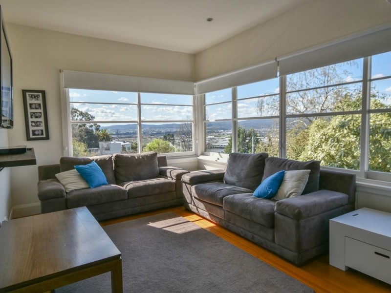 54 Bain Terrace, Trevallyn TAS 7250