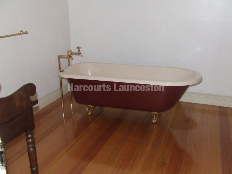 26 Station Road, St Leonards TAS 7250