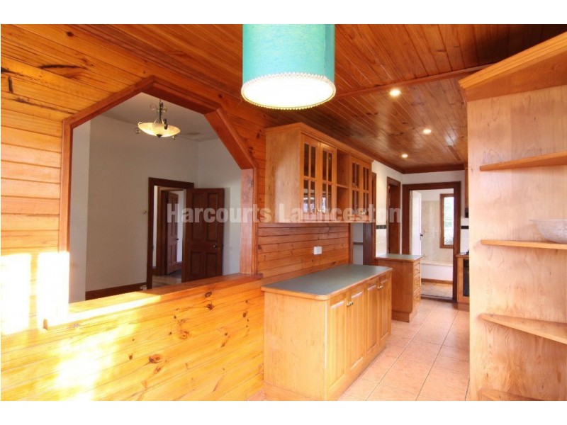 6 Howick, South Launceston TAS 7249