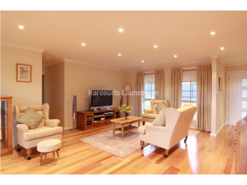 2/1 Beaton Street, Exeter TAS 7275