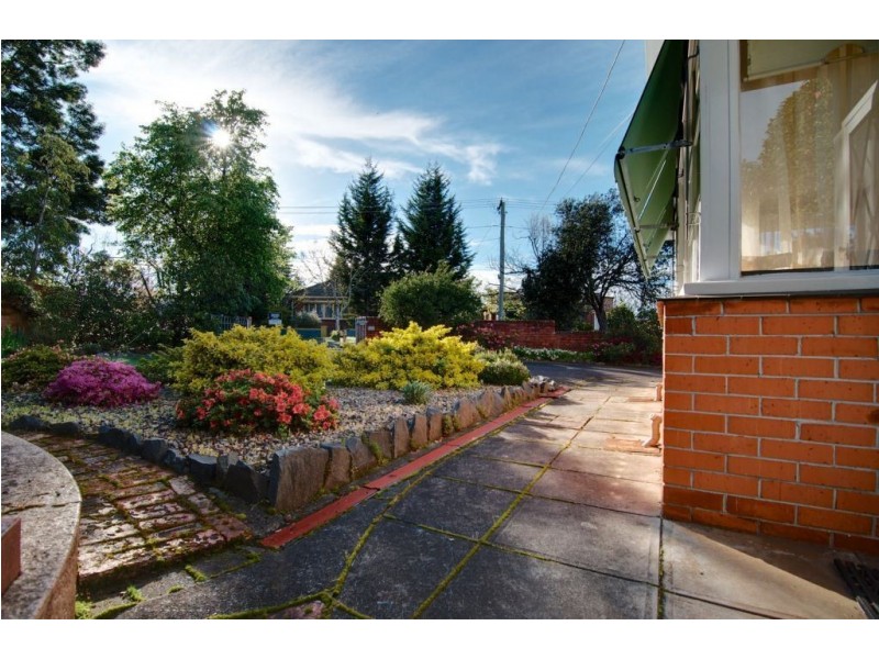 20 Newstead Crescent, Newstead TAS 7250