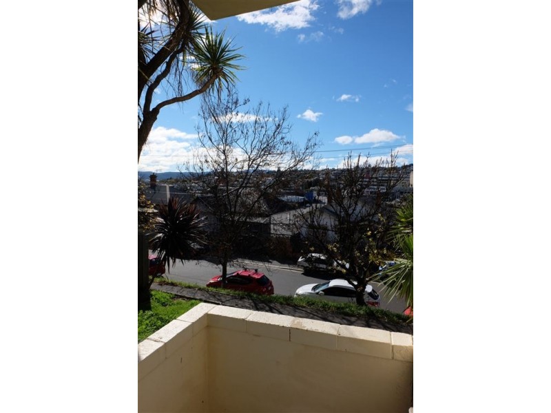 2/6 Maitland Street, Launceston TAS 7250