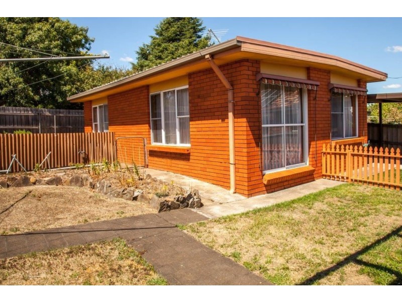 1/66a Georgetown Road, Newnham TAS 7248