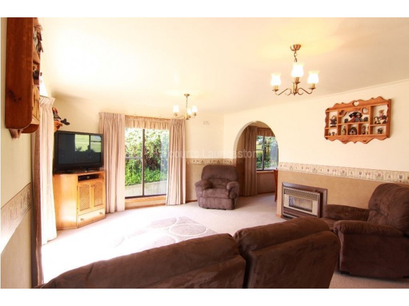 37 Beach Road, Legana TAS 7277
