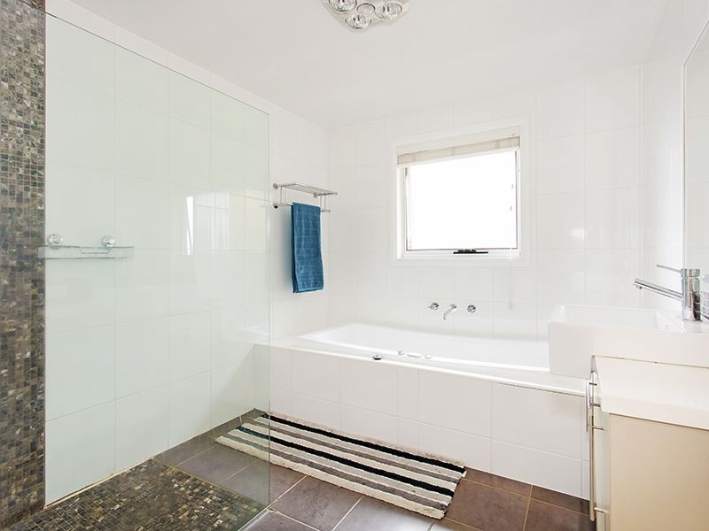 7 Dorothy Court, Youngtown TAS 7249