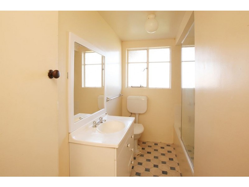 1/117 Penquite Road, Newstead TAS 7250