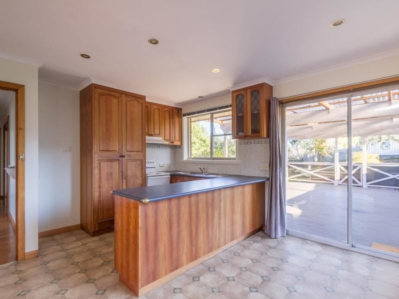 5 Maria Avenue, Summerhill TAS 7250