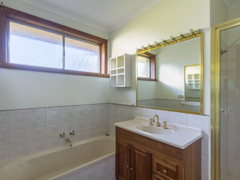 5 Maria Avenue, Summerhill TAS 7250