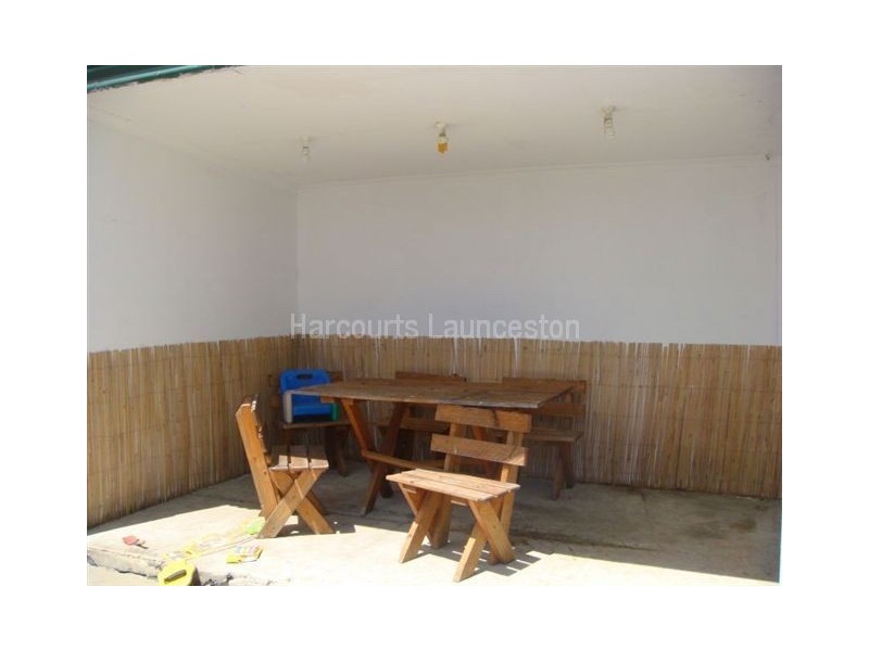 10 Yarloop Street, Waverley TAS 7250