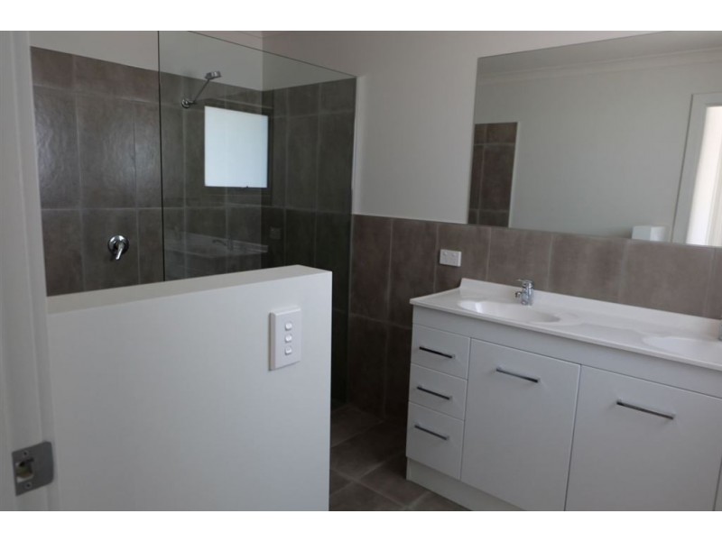 Room 2, 1/9-11 Hortus Place, Newnham TAS 7248