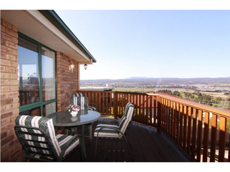 1 Tennyson Drive, Riverside TAS 7250
