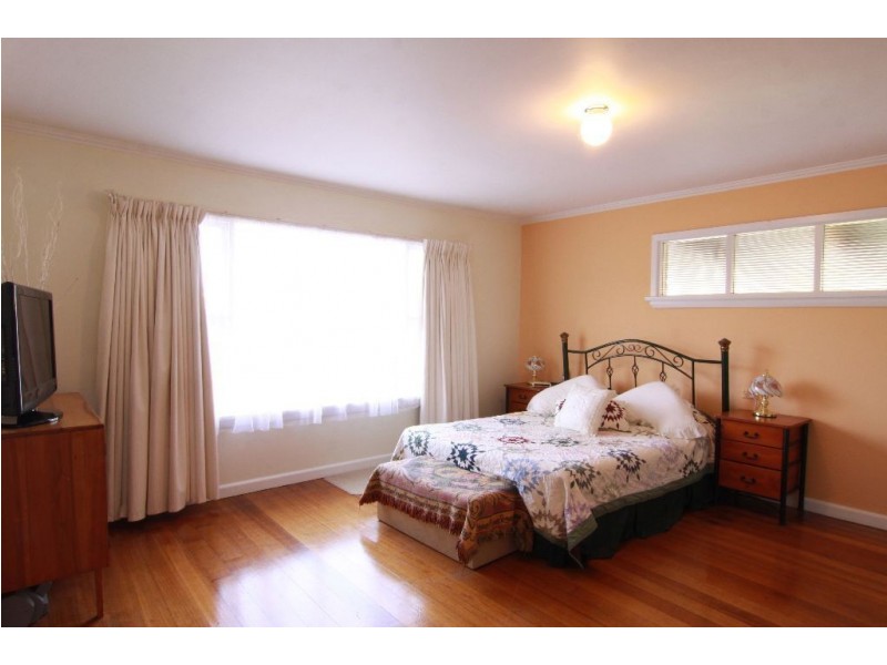 1 Malunga Street, Kings Meadows TAS 7249