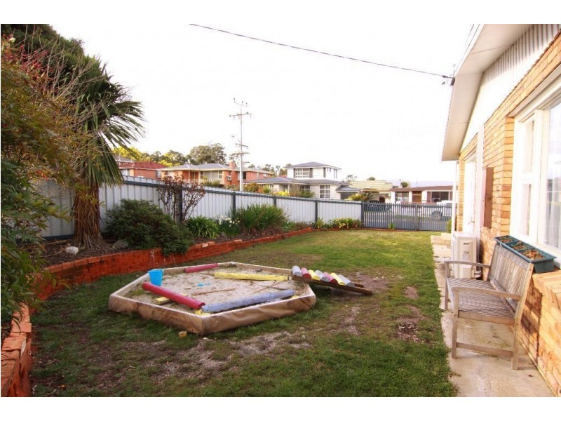 1 Malunga Street, Kings Meadows TAS 7249