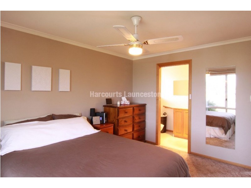 42 Bimbimbi Avenue, Prospect Vale TAS 7250
